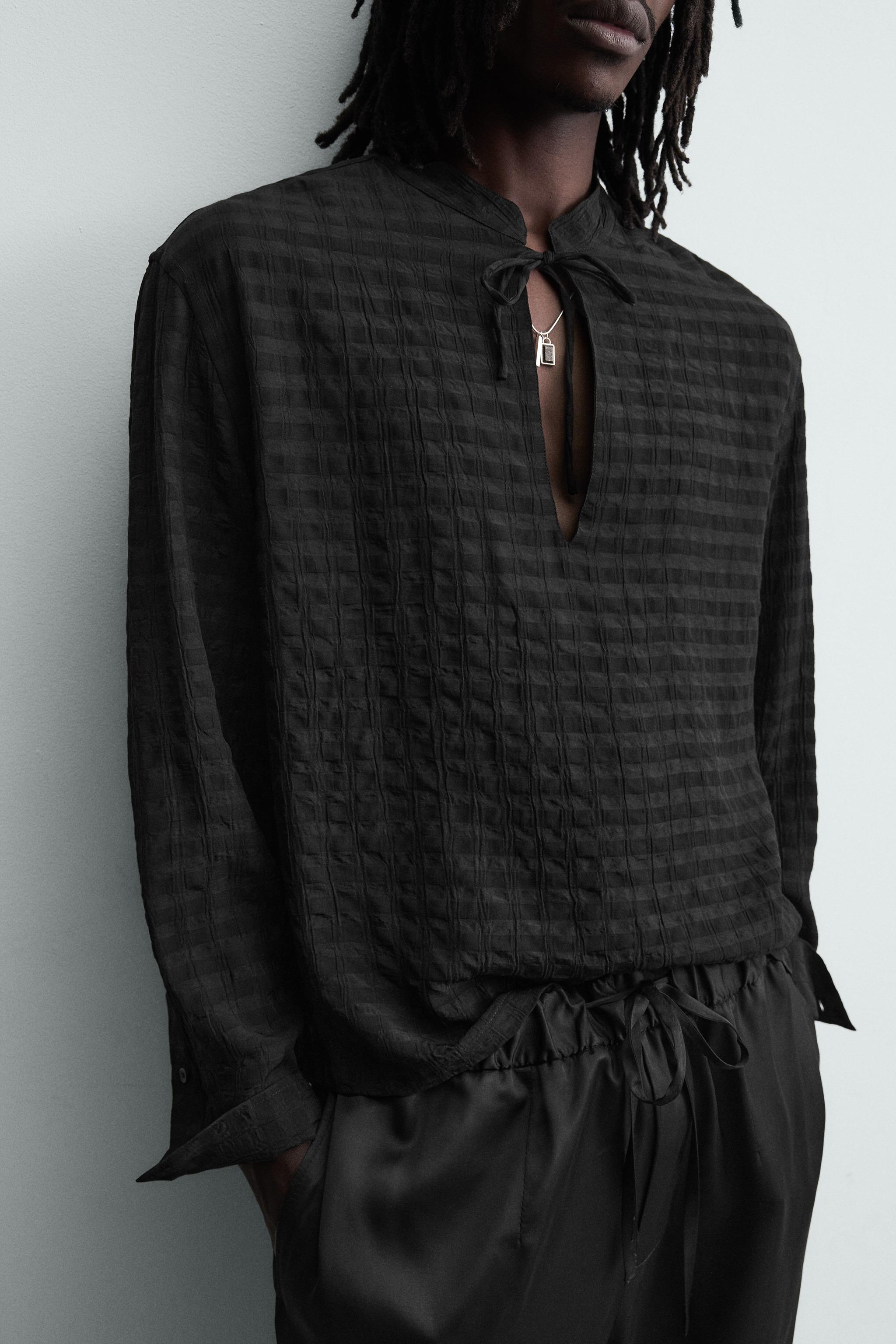 FLUID TEXTURED POLO SHIRT